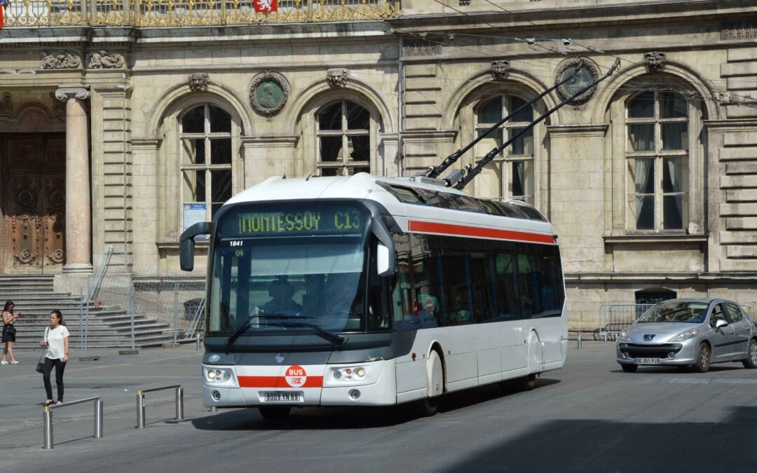 Exercice 2023 positif pour Keolis, avec une «croissance sélective» selon Marie-Ange Debon