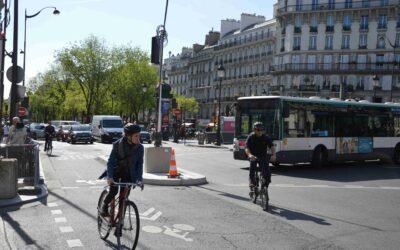 Ile-de-France: le vélo gagne du terrain à Paris, la voiture reste reine en grande couronne