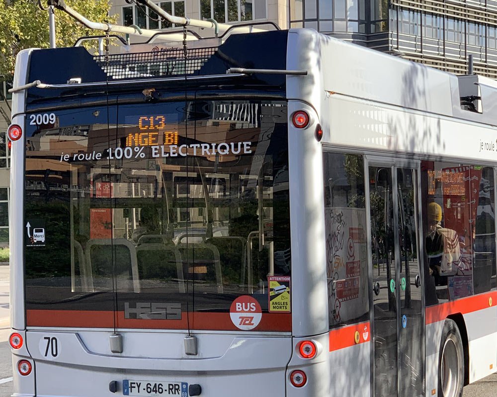 Lyon-Part-Dieu-bus-electrique