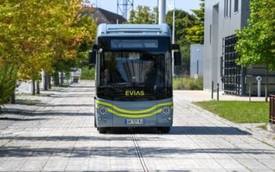 EVIAS développe la recharge en ligne des autobus