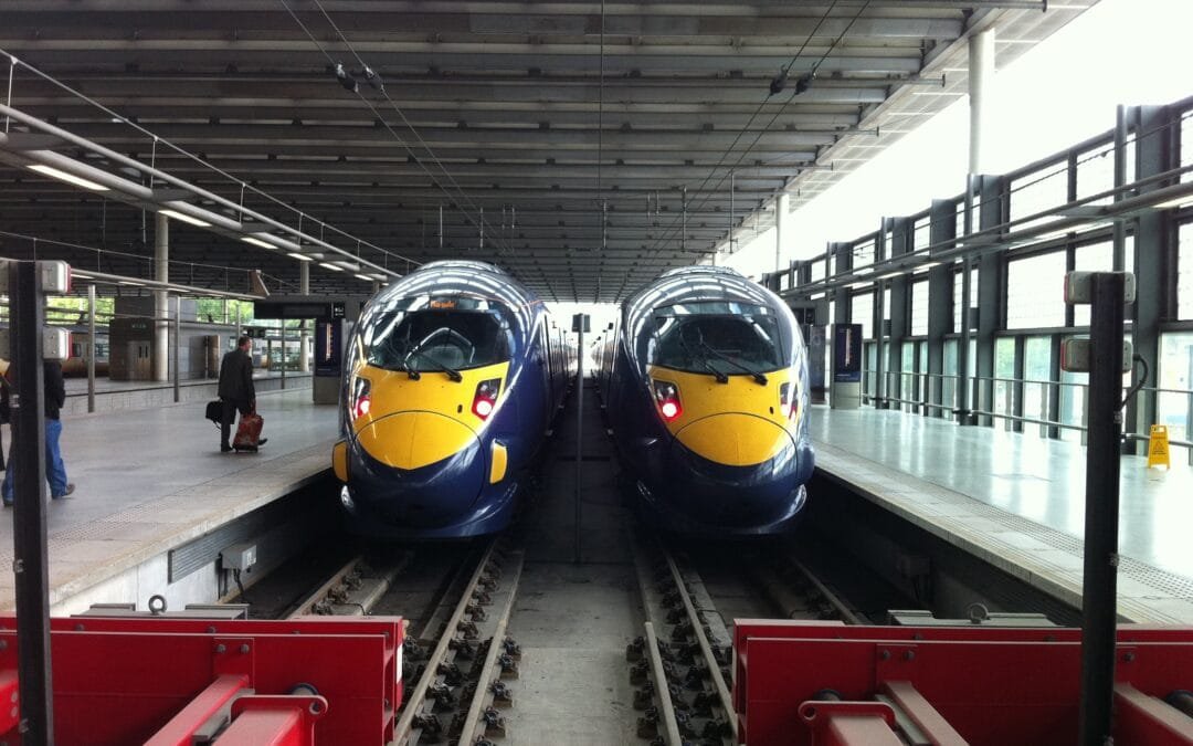 Le rail britannique reprend la voie publique