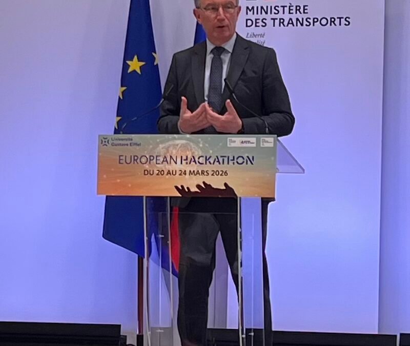 Hackathon Université Gustave Eiffel : l’innovation en mobilité récompensée sous l’œil des décideurs
