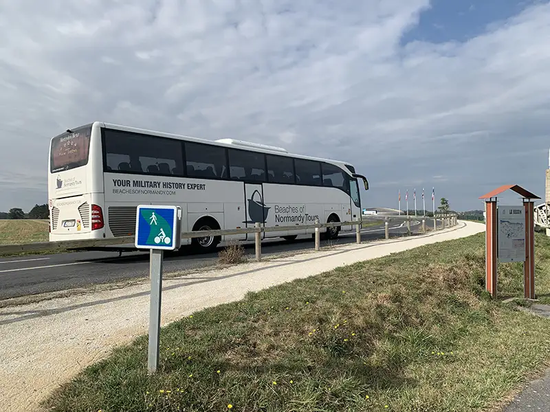 Bus place de normandie Christine Français