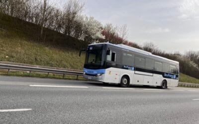 Le car express trace sa voie en grande couronne